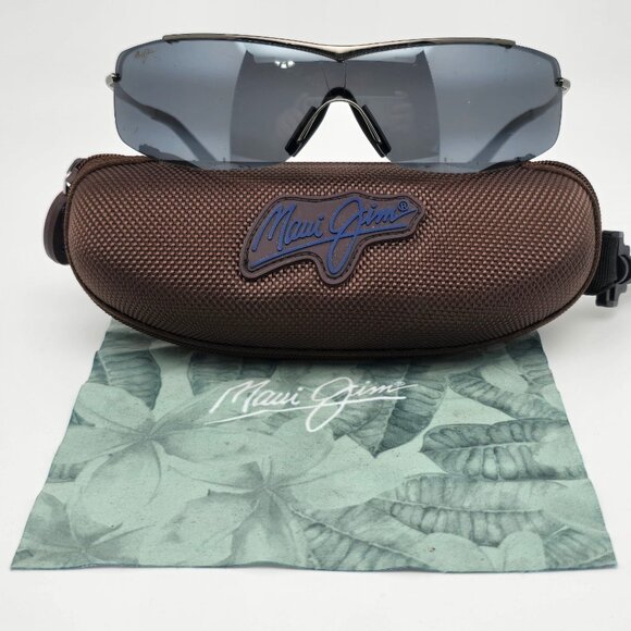 *SOLD* Maui Jim MJ-511-02 Sandbar Gunmetal Frame Polarized Grey Lens Sunglasses - Picture 1 of 16